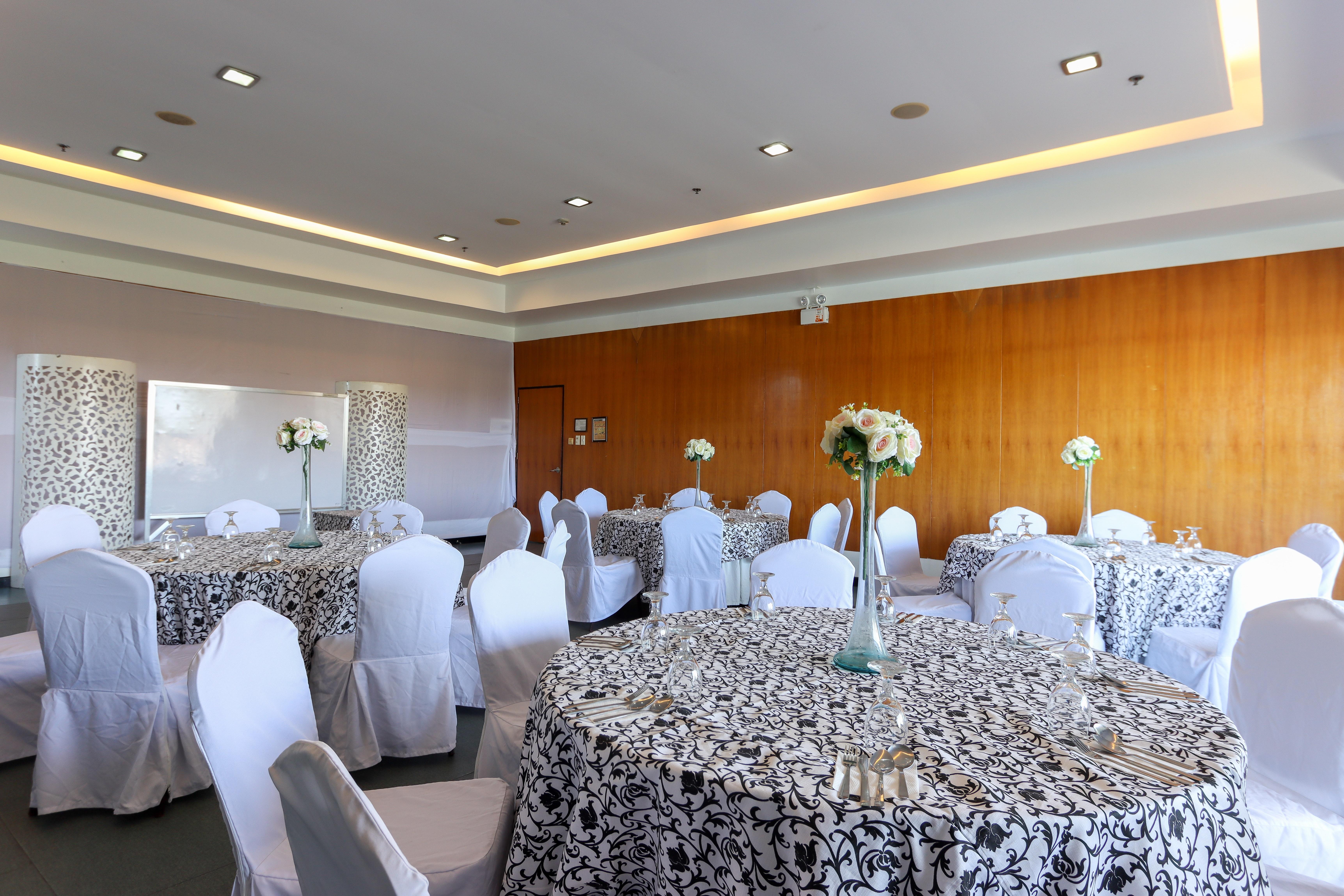 Paseo Premiere Hotel Santa Rosa Kültér fotó